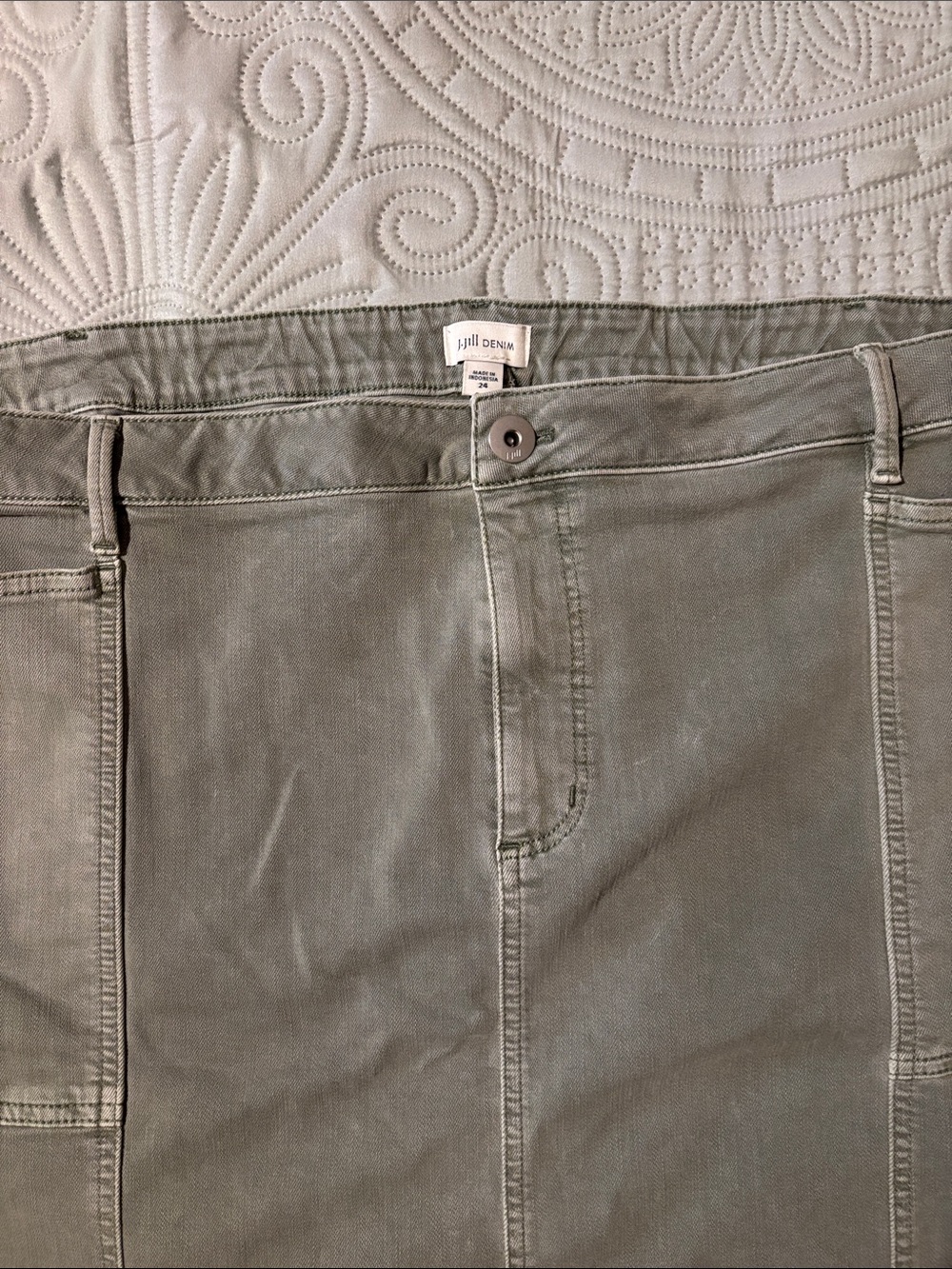 J. Jill Women’s Denim Olive Skirt